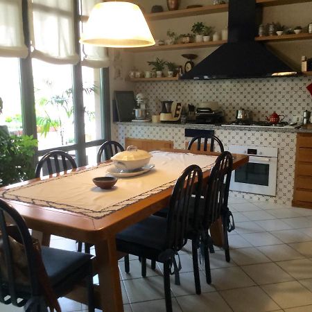 ليكو B&B Pescarenico المظهر الخارجي الصورة