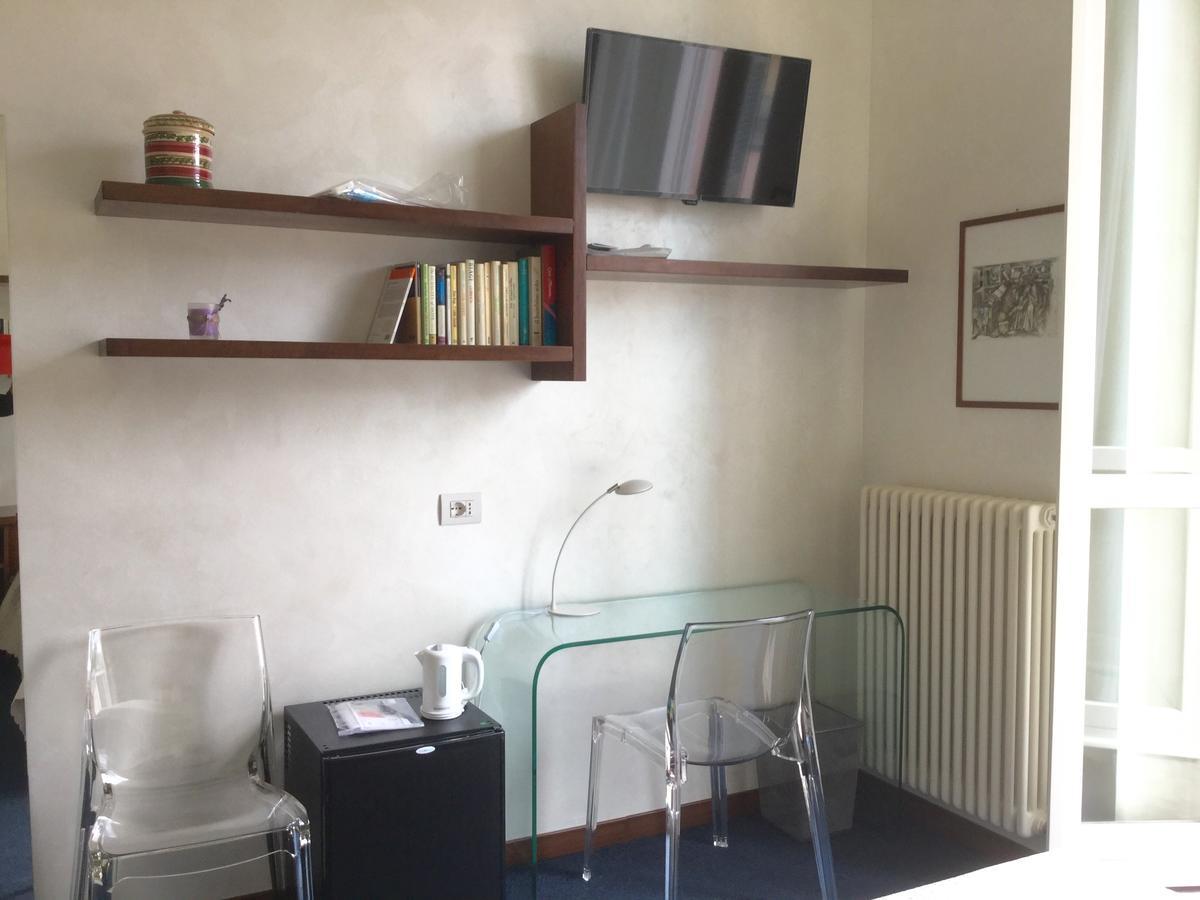 ليكو B&B Pescarenico المظهر الخارجي الصورة